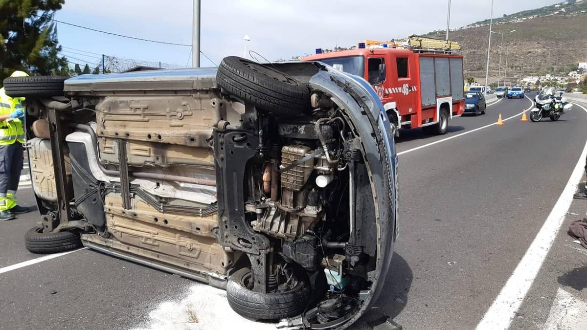 Vuelco de un vehículo en la TF-31