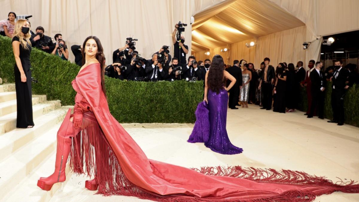 Rosalía, vestida de Rick Owens en la gala MET 2021