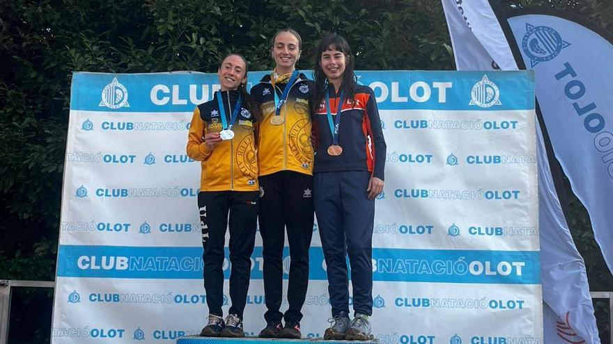 Júlia Solé i Anna Torras al capdamunt del podi femení absolut