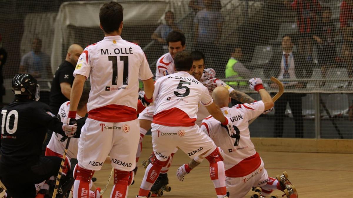 Los jugadores del Reus celebran el pase a la final