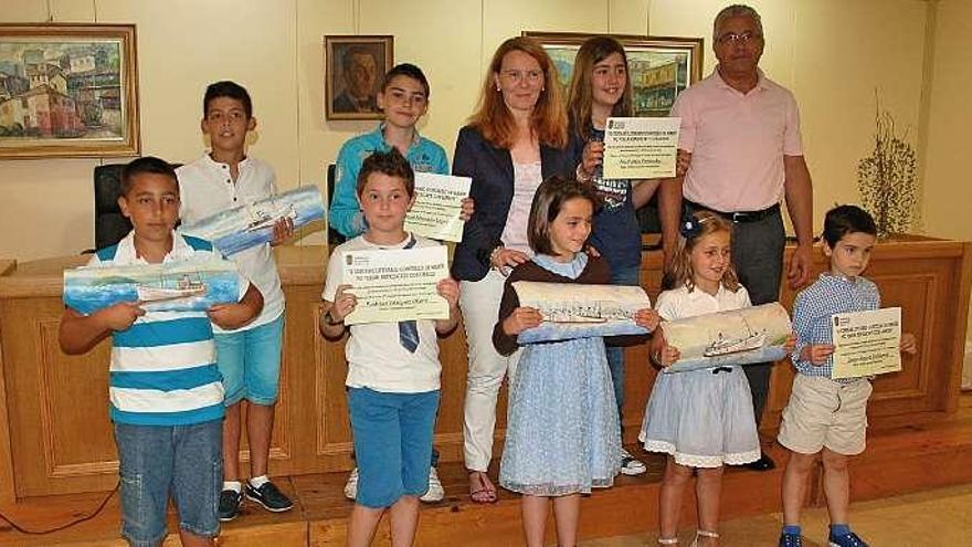 Premios literarios del Concello y diversión en Mogor en el fin de curso marinense