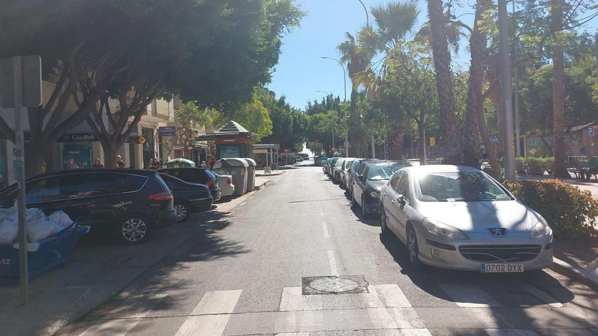 La calle Tomás Echeverría, en el barrio de Huelin. | JMR
