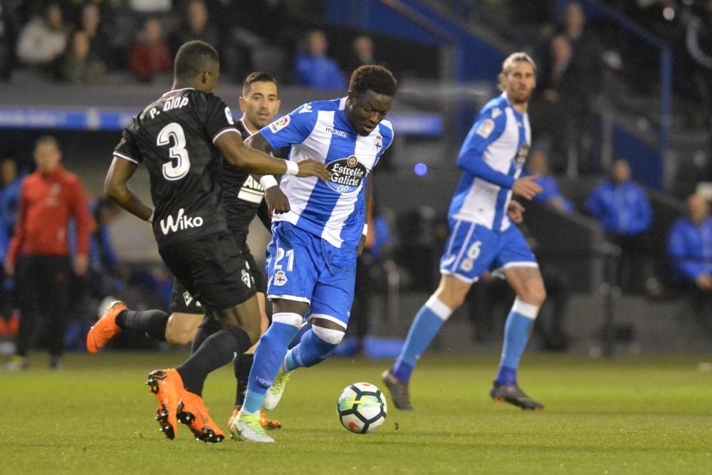 El Dépor no pasa del empate ante el Espanyol