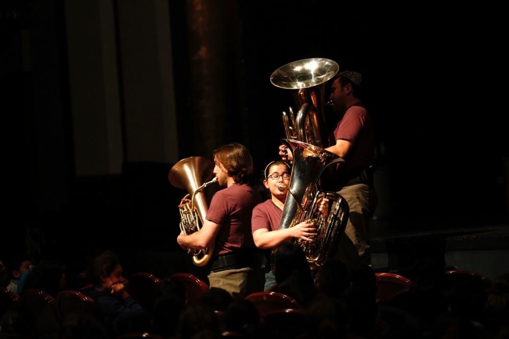 Concierto Escolar “Tubos y Tubas” para niños en Oviedo.