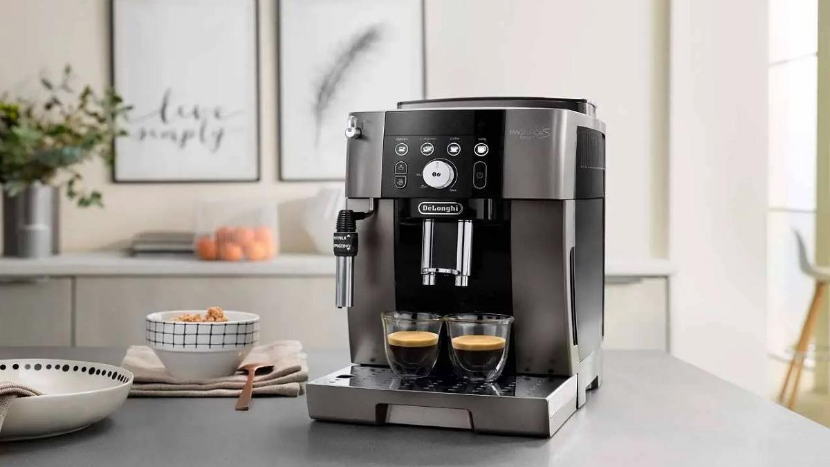 Philips serie 2200: así es la cafetera con más valoraciones en  - El  Periódico