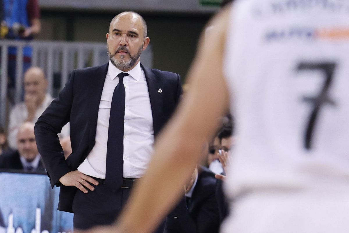 Mateo has not been able to fight for his continuity in the team because the decision was taken