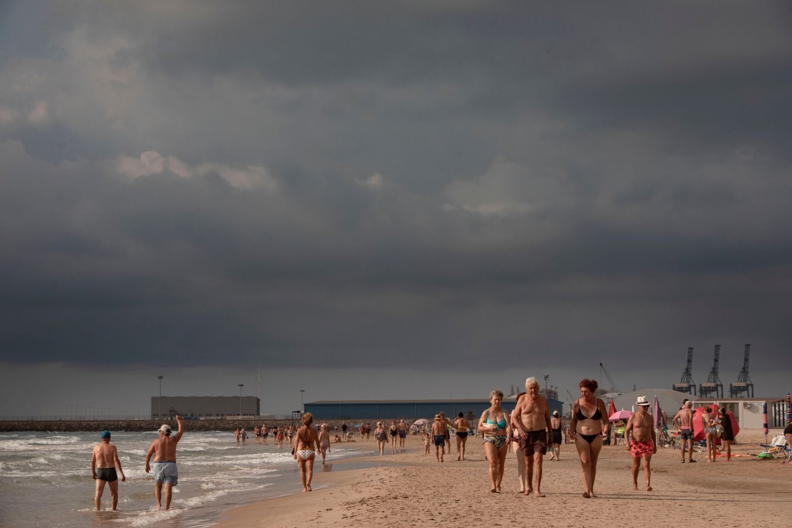 Cambio en el tiempo: cómo lucía la playa de Puerto de Sagunto esta mañana