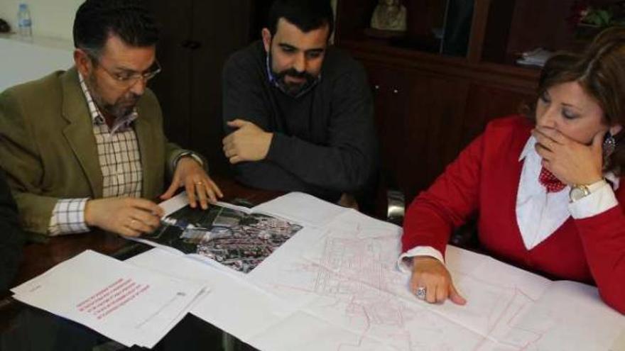 Pineda, Vidal y Moreno, durante la reunión para abordar la petición de Rafal.