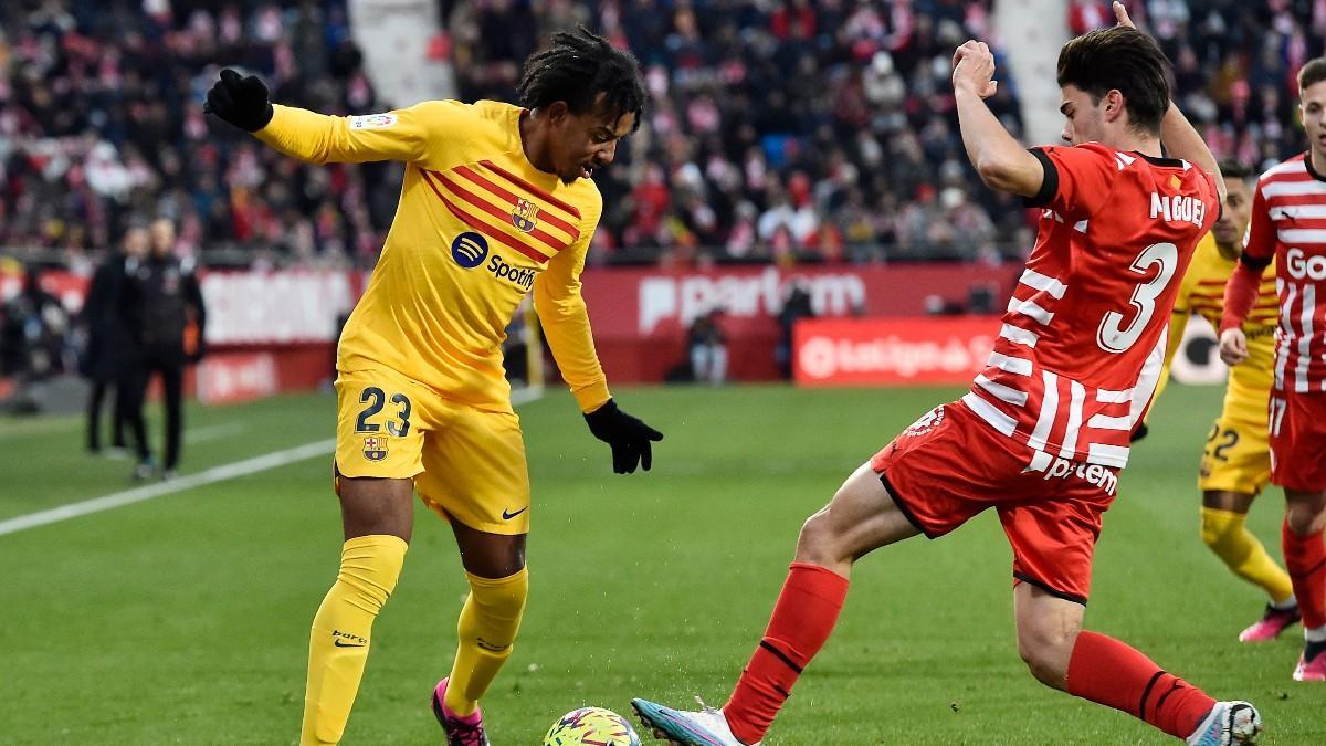 Koundé, ante el Girona