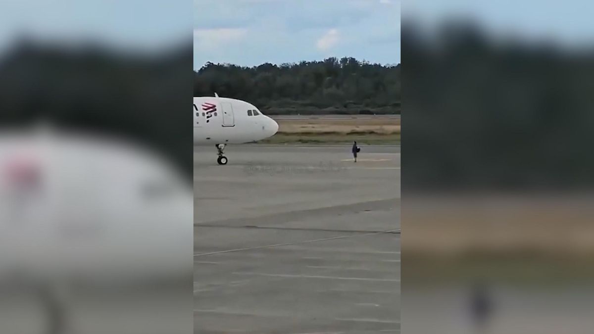 Un hombre pierde su avión en Chile y se cuela en la pista de aterrizaje para detenerlo