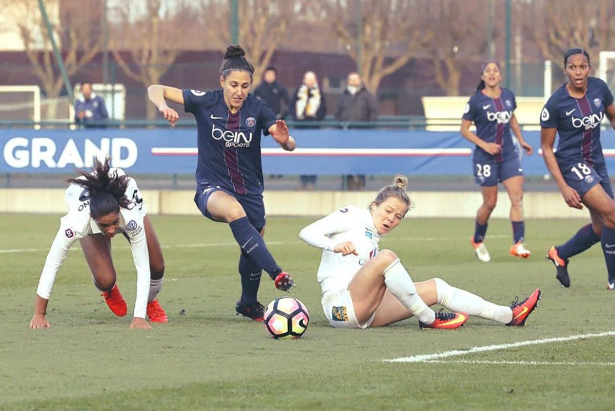 La jugadora Vero Boquete en un partido con el PSG francés