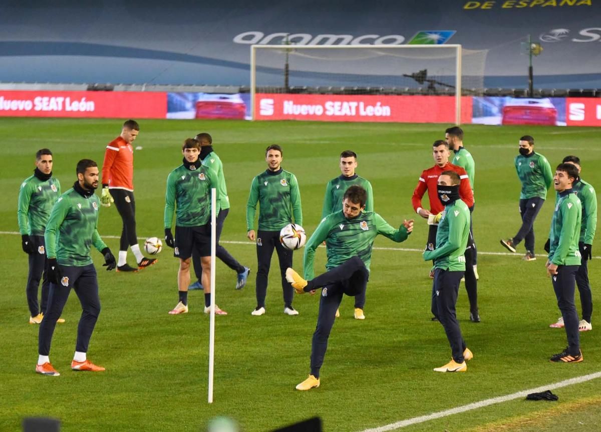 Entrenamiento de la Real Sociedad en el estadio El Arcángel