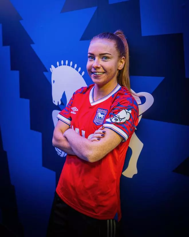 Colette Cavanagh, traspasada al Ipswich Town