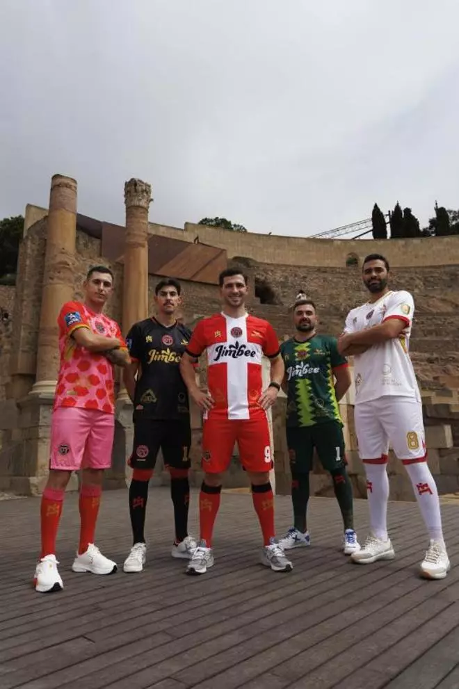 Presentación en el Teatro Romano de Cartagena de las nuevas camisetas del Jimbee