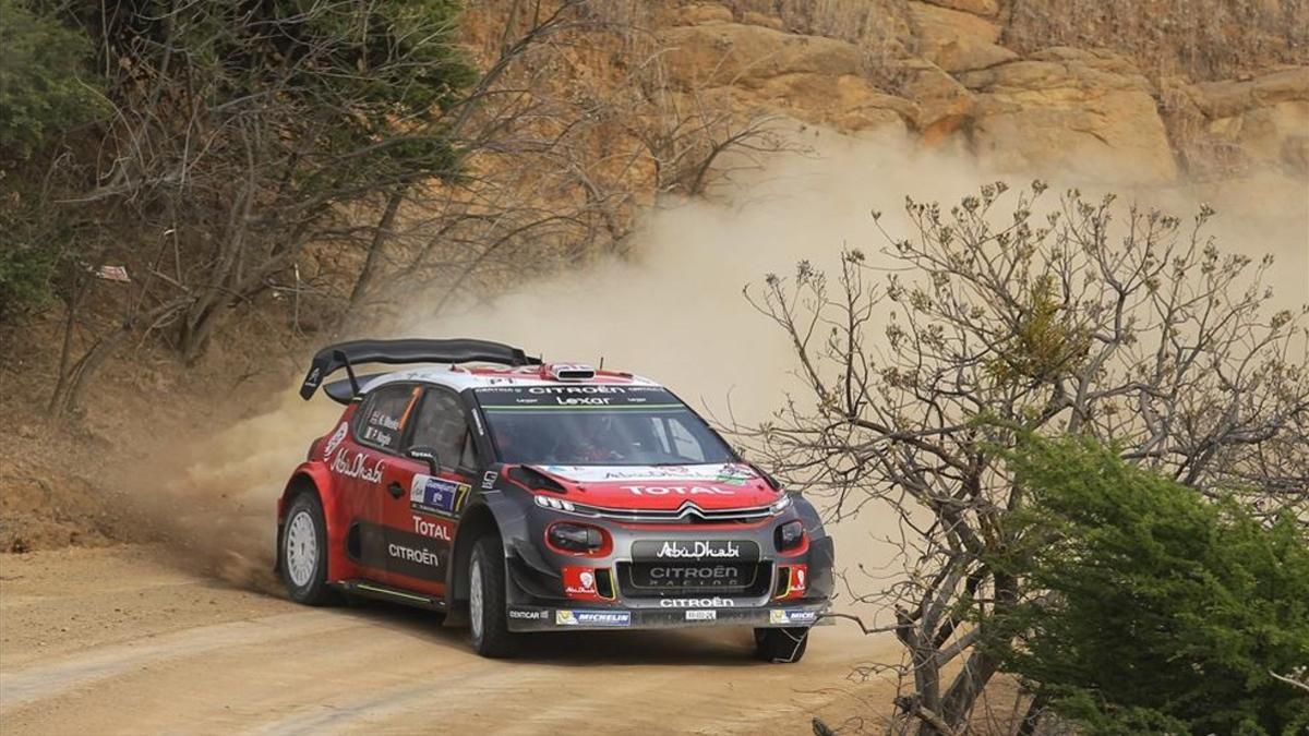 Kris Meeke se situó líder en el Rally de México