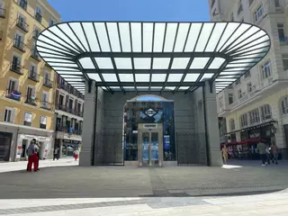 Antonio Palacios vuelve a dar la bienvenida al metro de Madrid