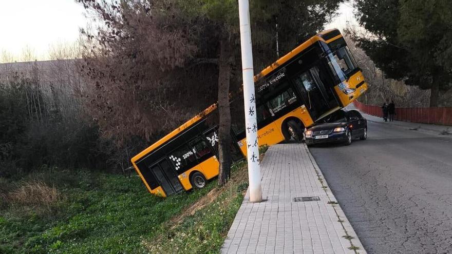 Espectacular accidente en Manises