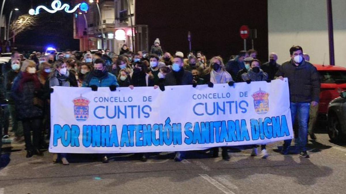 Manifestantes en Cuntis.  | // FDV
