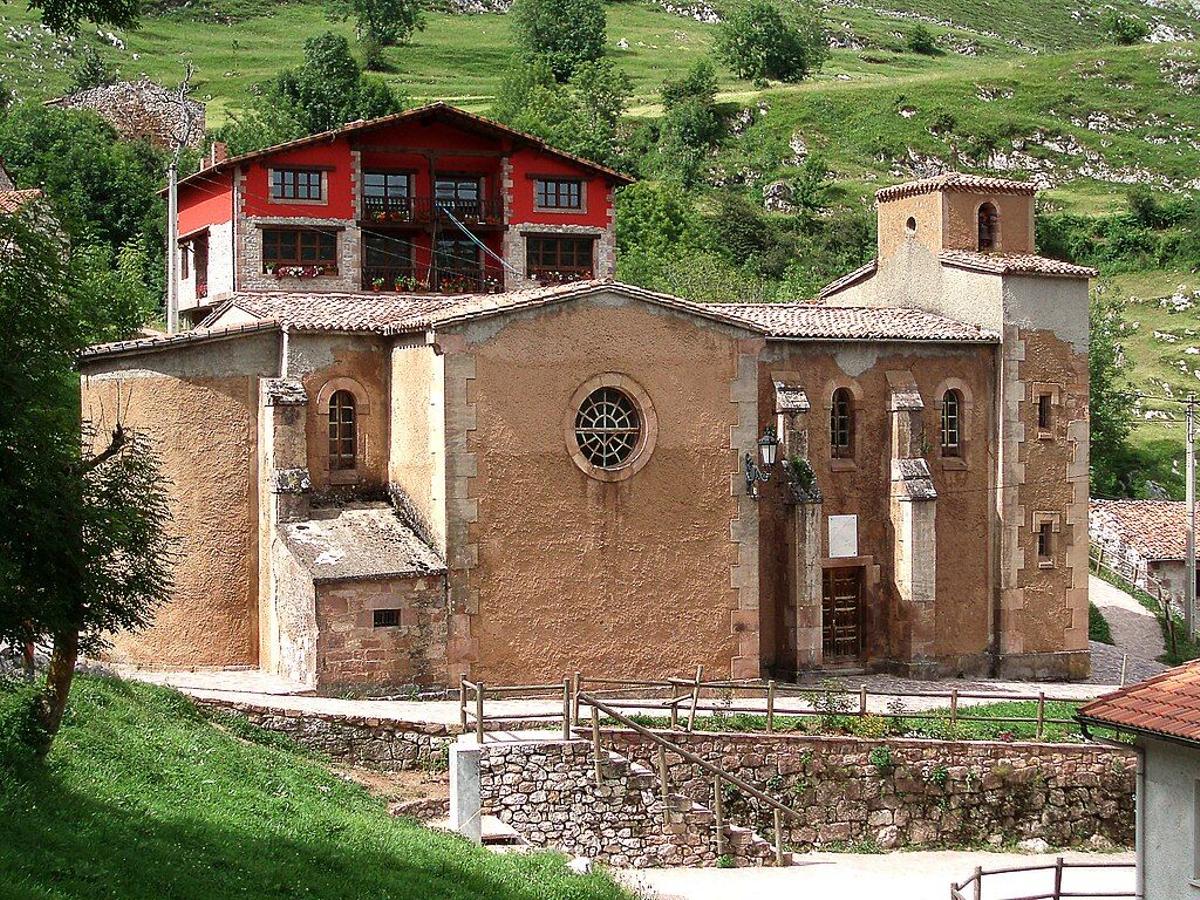 Iglesia de Tresviso