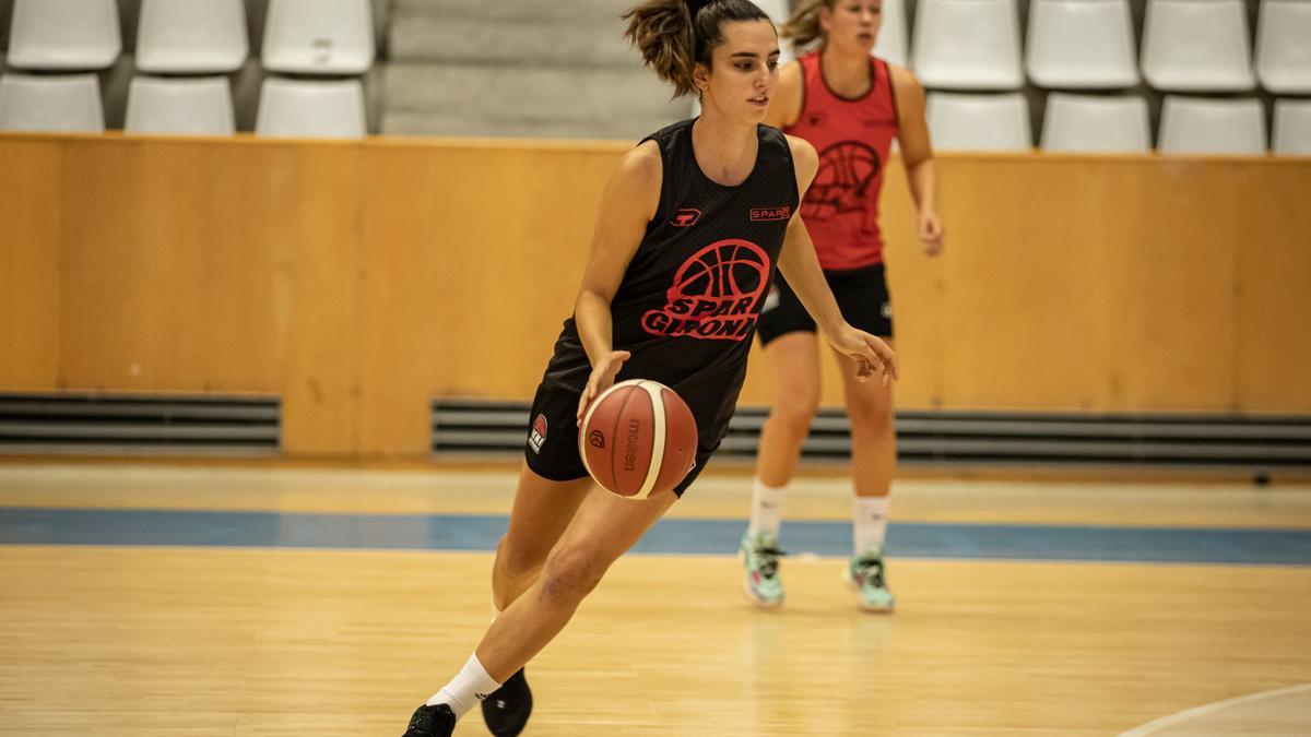 Nora Galve, en un entrenament de l&#039;Spar Girona