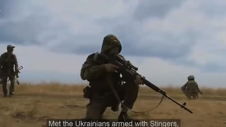 Las fuerzas de seguridad vigilan la salida de españoles para combatir en Ucrania