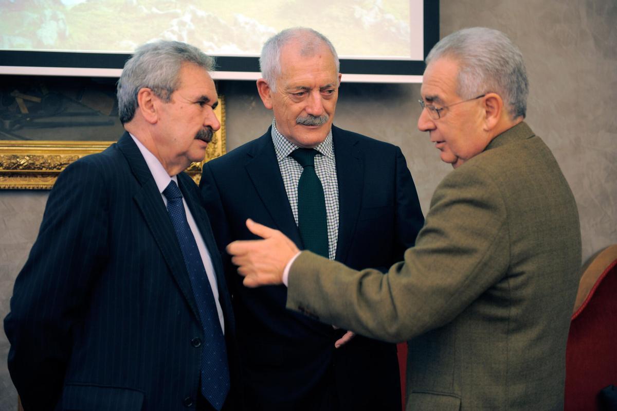 La vida política de Graciano Torre, en imágenes