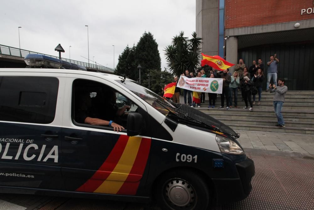 Los policías destinados en Cataluña llegan a Gijón