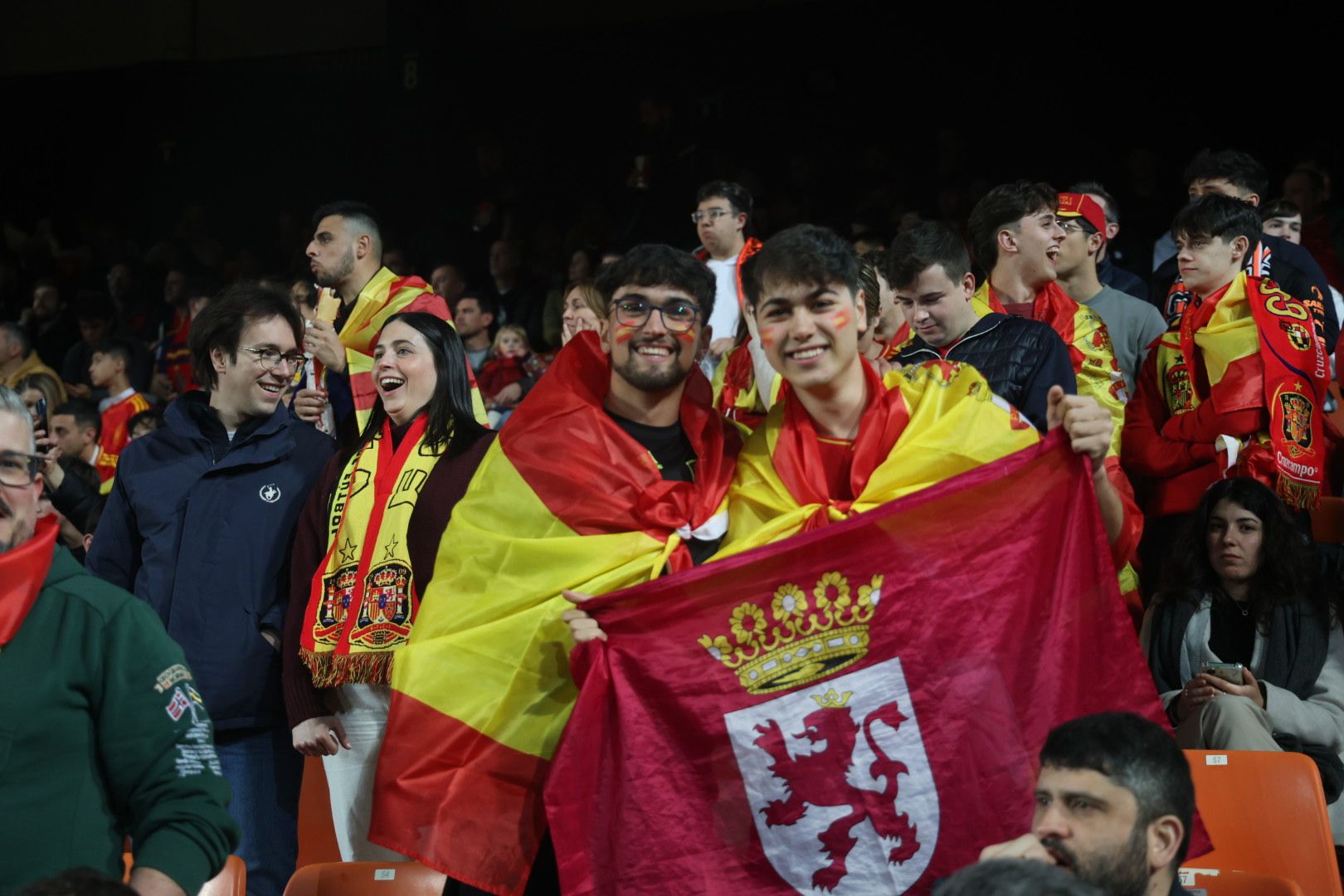 España - Países Bajos: Búscate en la grada de Mestalla