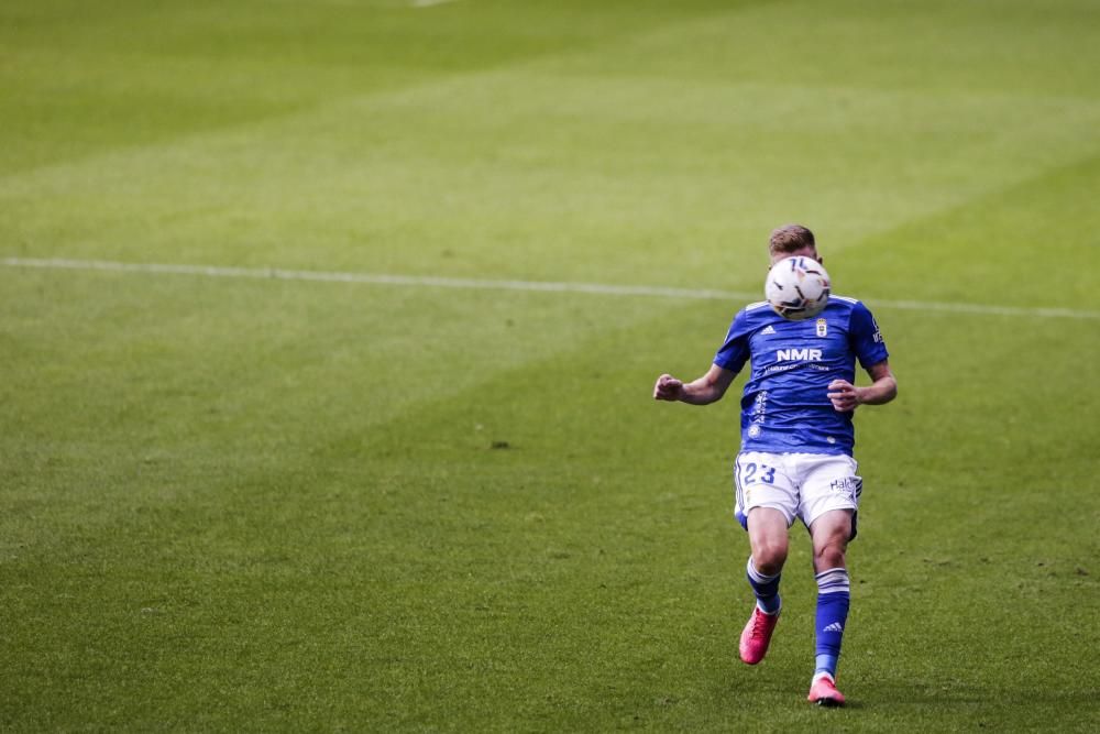 Real Oviedo - Rayo Vallecano, en imágenes