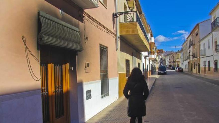 Fallece un hombre  de avanzada edad  en el incendio de su vivienda en Beniarrés