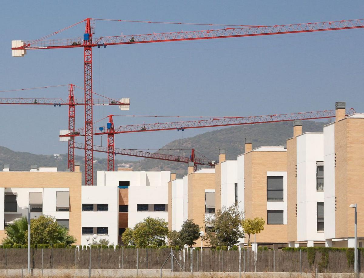 Edificios en construcción en la zona oeste de la ciudad.