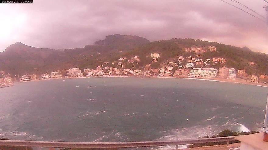 Wolken und Wind am Donnerstagmorgen (11.1.) in Port de Sóller.