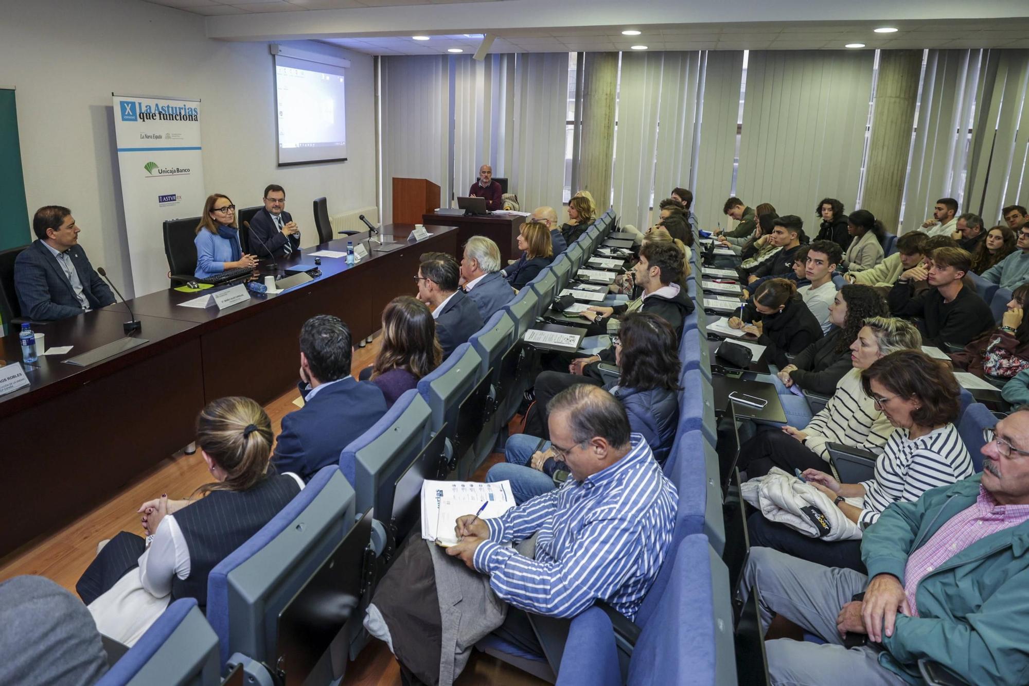 Primera jornada de "La Asturias que funciona": la presidenta de FADE reclama "equilibrio entre la Asturias verde y la industrial"