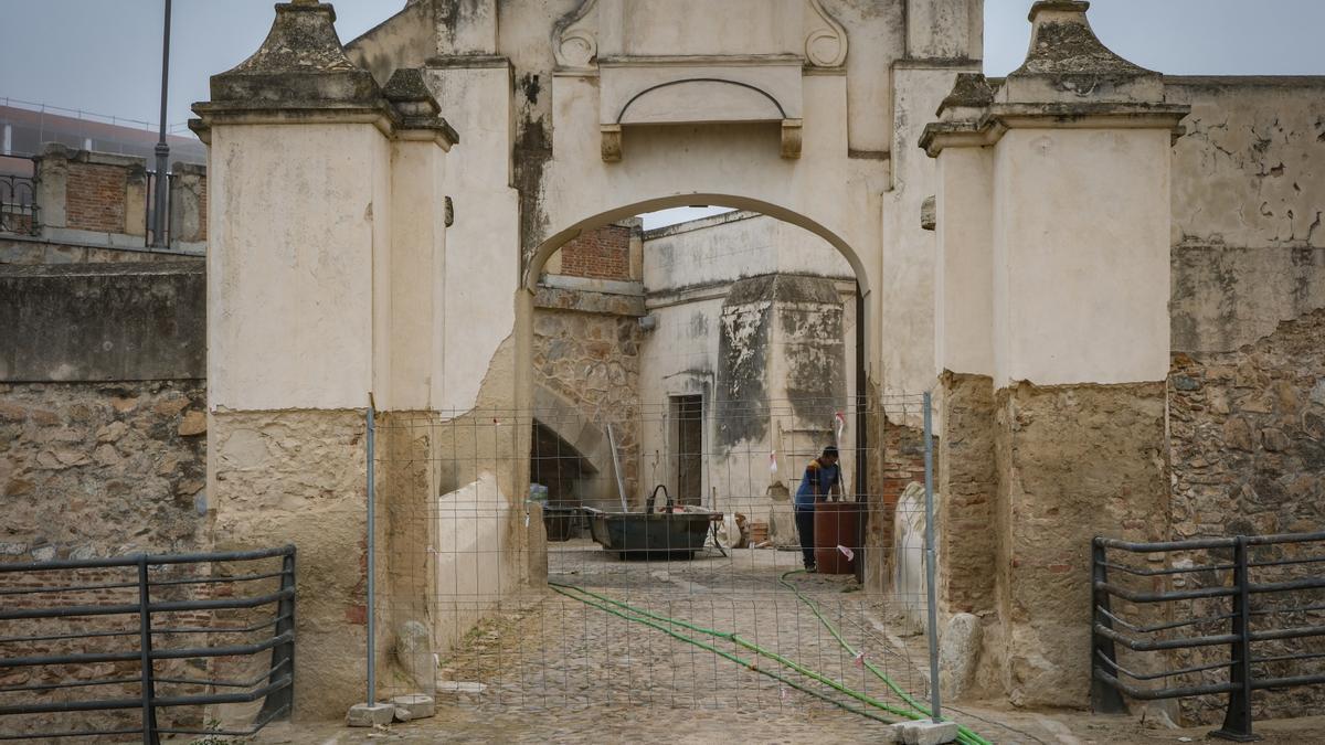 Puerta de San Vicente.