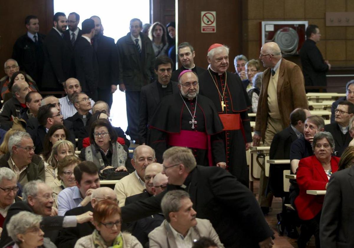 Presentación del libro del Cardenal Muller