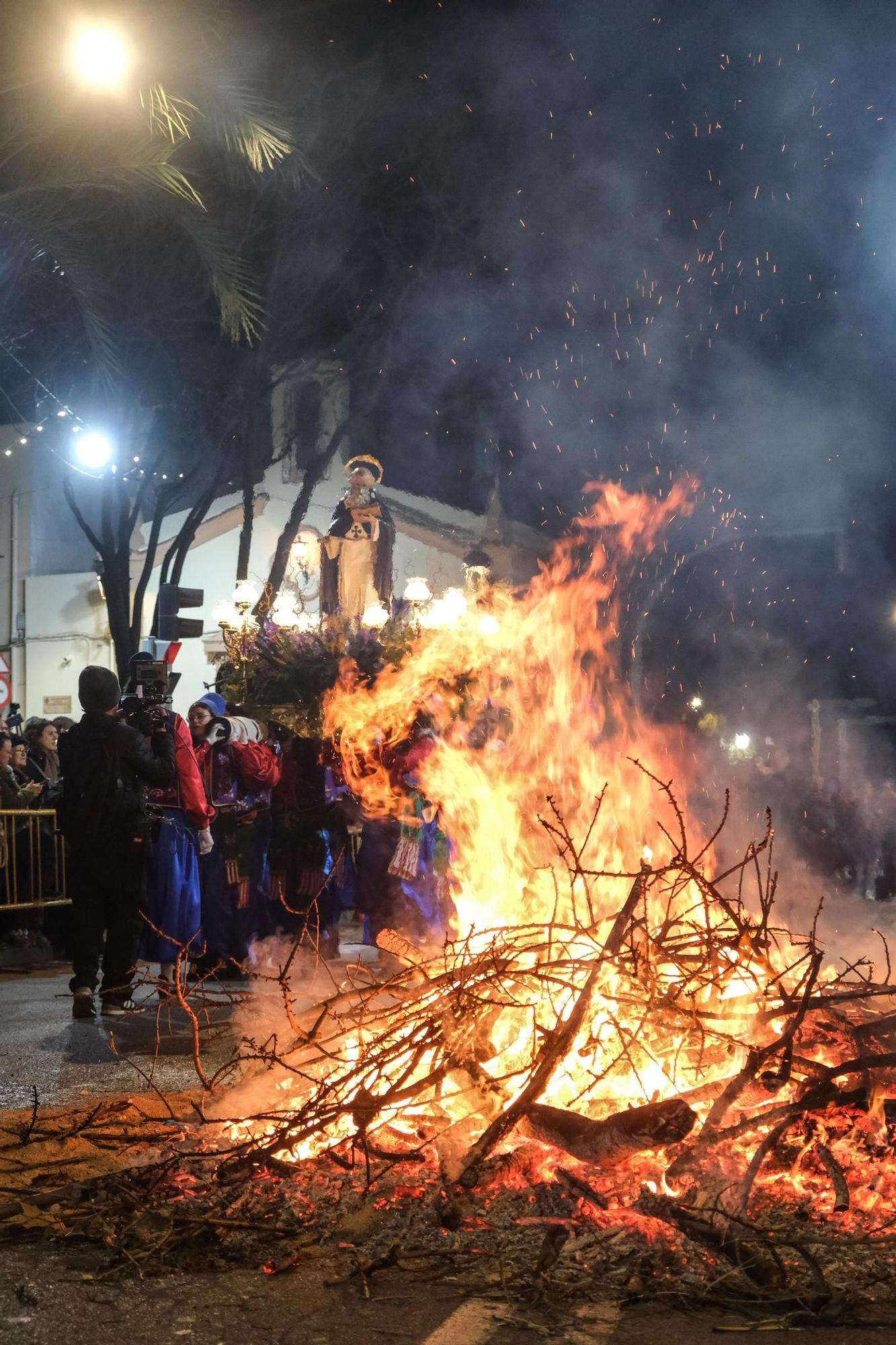 Así ha sido la celebración de la festividad de San Antón en Elda