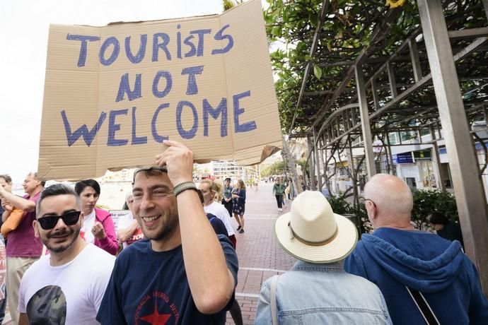 Marcha en contra del alquiler vacacional por el ...