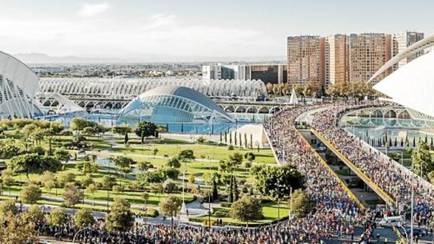 Vista general de la salida del Maratón de Valencia de este año