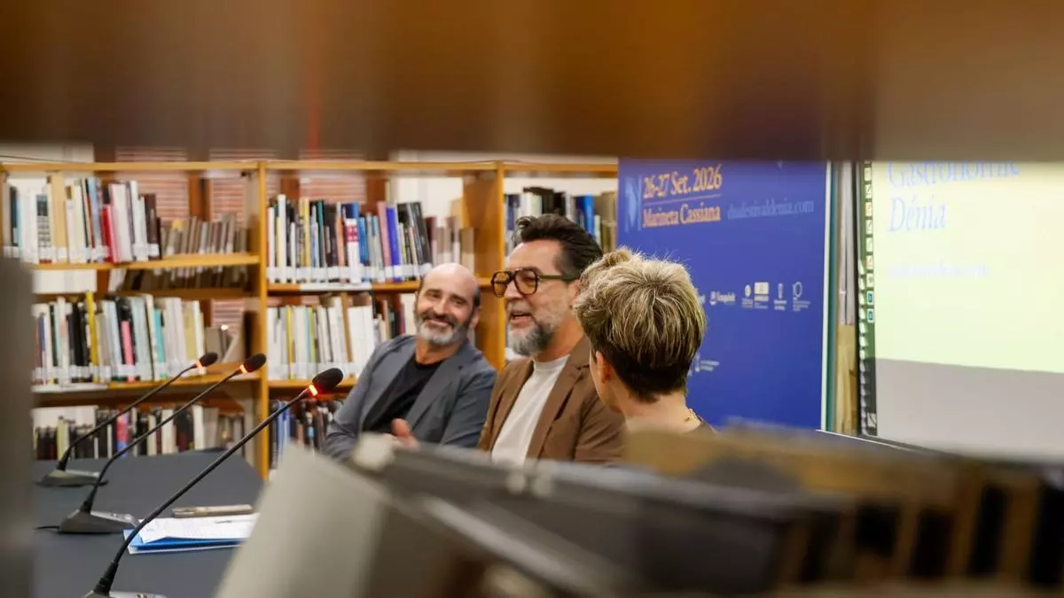 Dacosta convierte el D*na en una biblioteca abierta al mar