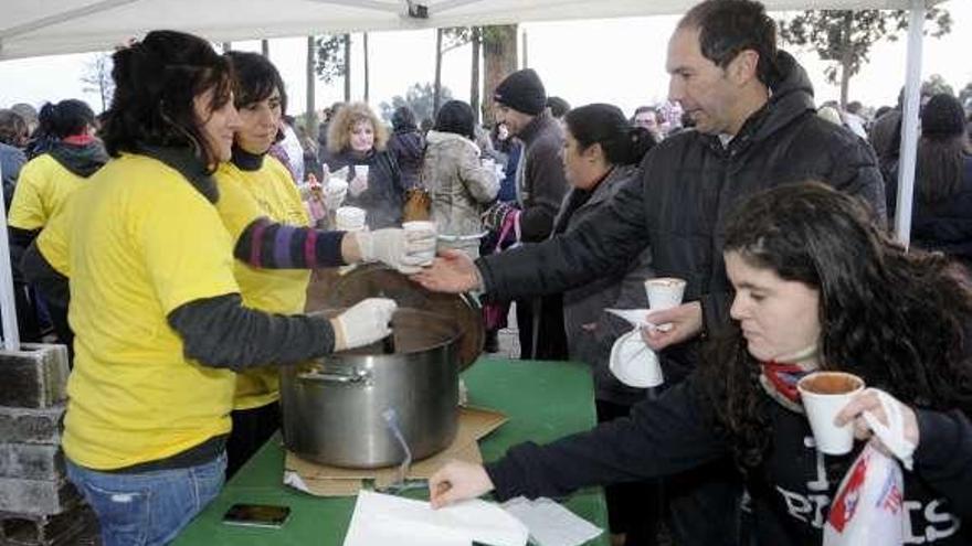 Se ofreció una chocolatada a los asistentes.  // Noé Parga