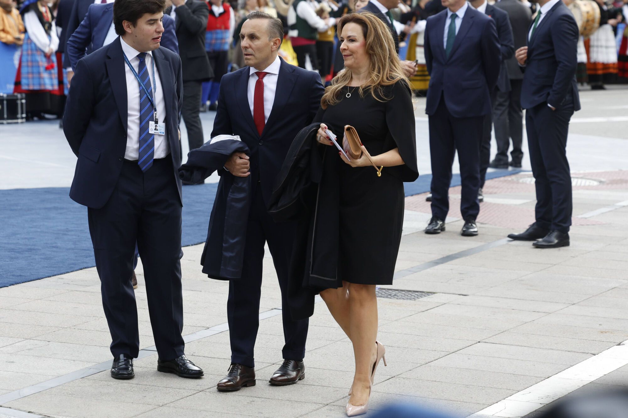  Así fue la llegada de los invitados a los premios "Princesa de Asturias" y su paso por la alfombra azul