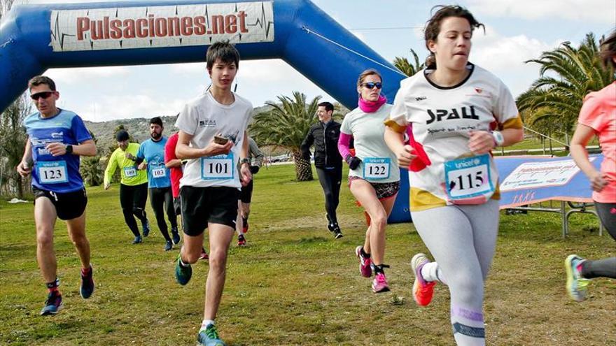 Los abogados cacereños corren por la solidaridad