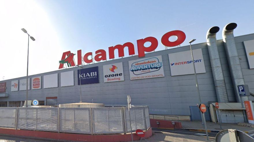 Despidos y cierre de supermercados Alcampo: ¿Qué va a pasar con el hipermercado de Murcia?
