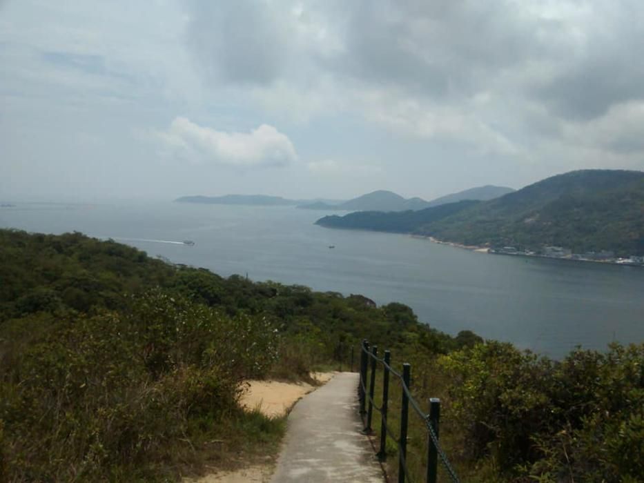 Un tramo de la ruta de senderismo "The dragon's back", en la isla central de Hong Kong.