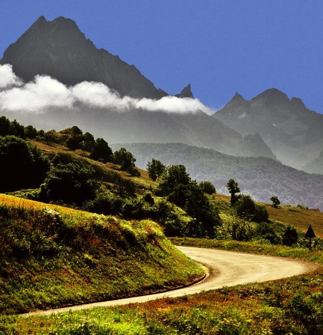 Alta Ruta de los Perdidos, Pirineos