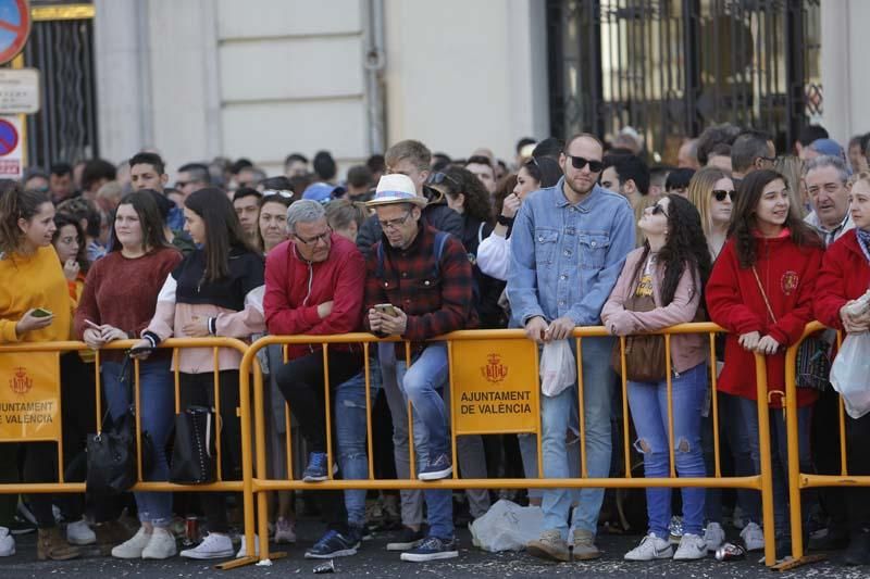 Búscate en la mascletà del 11 de marzo