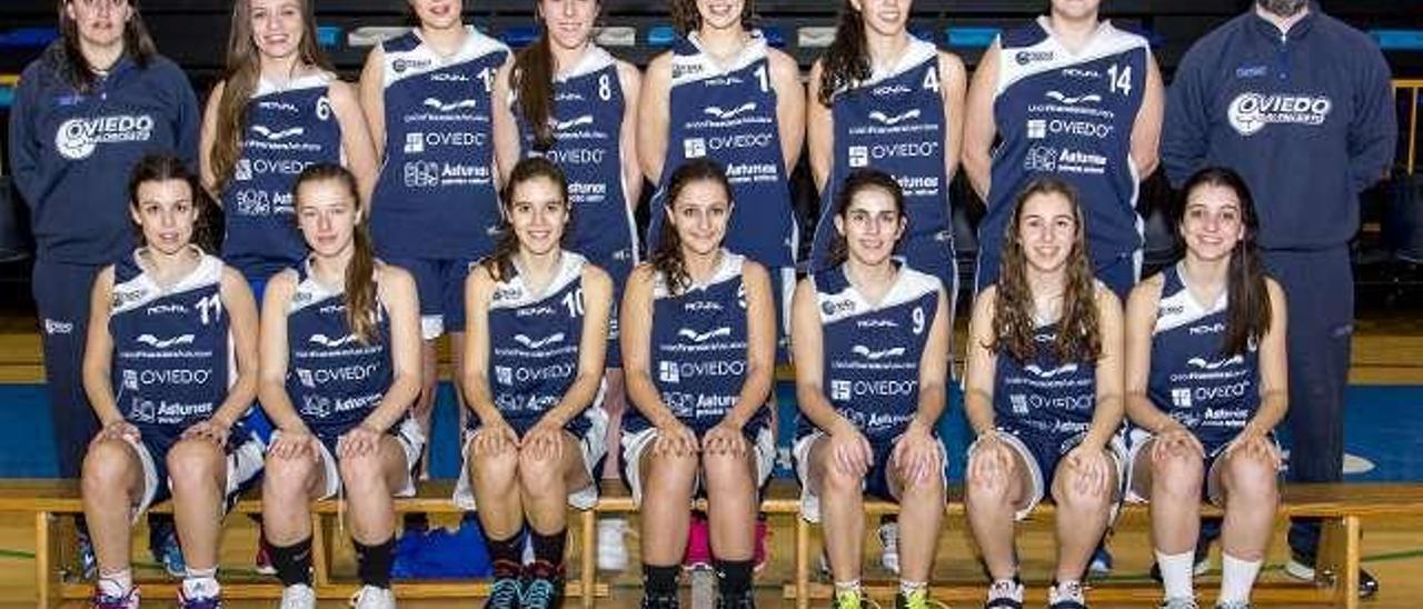 Equipo senior femenino del Oviedo Baloncesto.