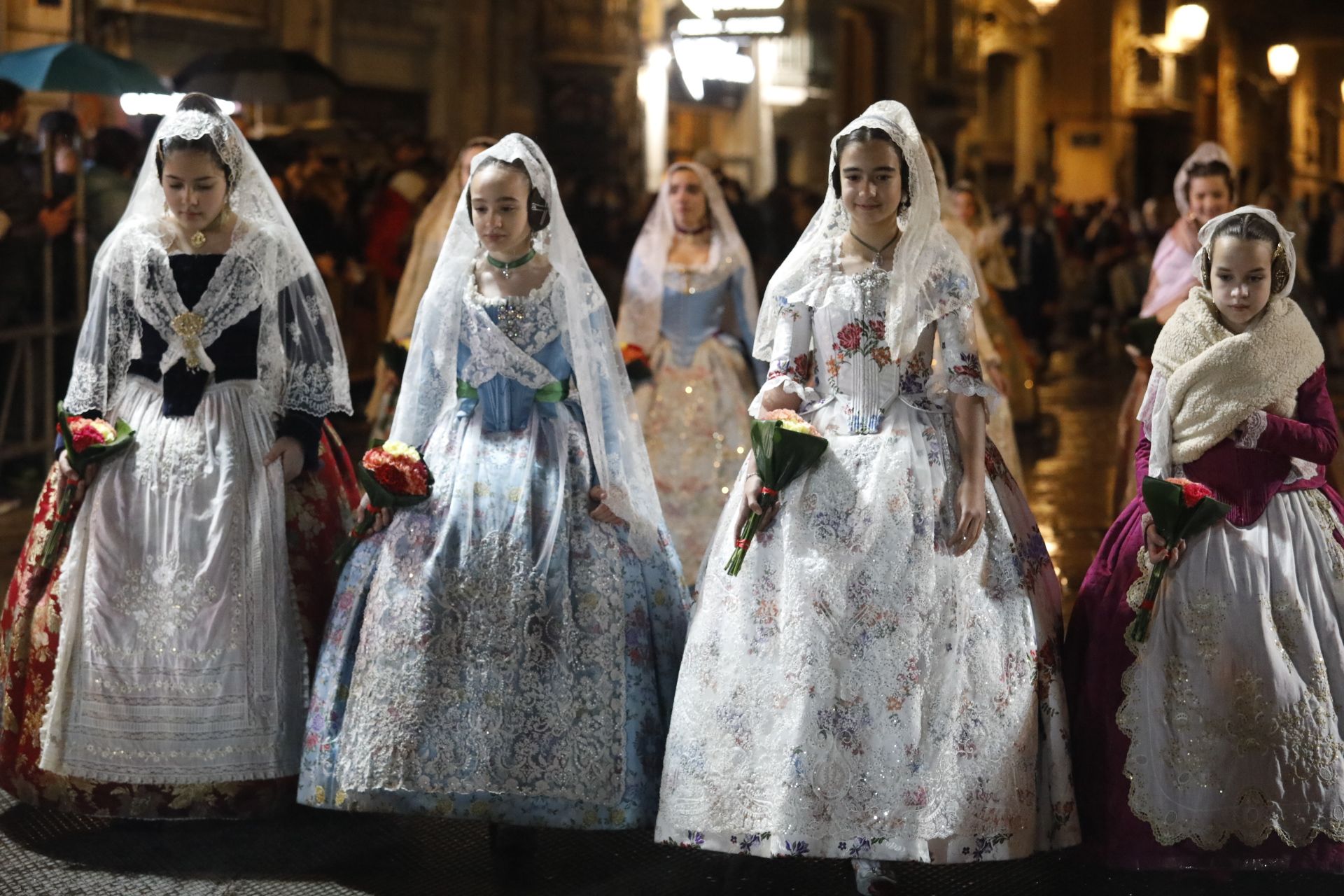 Búscate el primer día de Ofrenda por la calle Quart (de 21.00 a 22.00 horas)