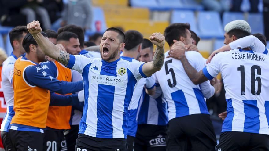 «Me quedé este año en el Hércules para ascender, este club no puede estar en esta categoría»