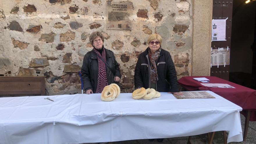 La muerte de Aquilino deja sin mesa de ofrendas a Las Candelas de Cáceres